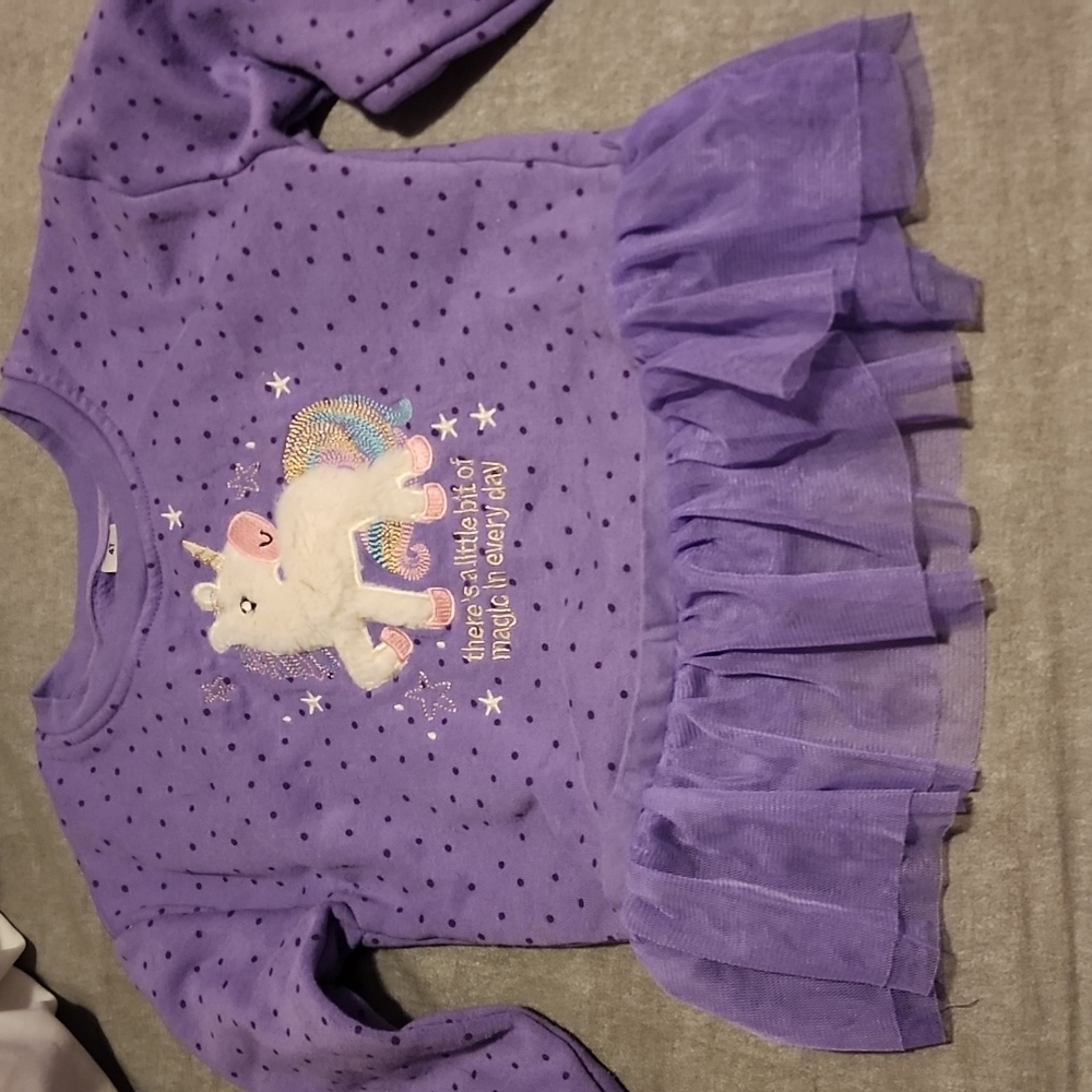 NWOT Girls sweater with tool bottom.